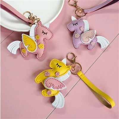 Keychain de cuero casero de unicornio